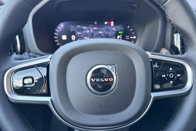 2026 Volvo XC60 Plug-In Hybrid T8 Plus