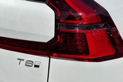 2026 Volvo XC60 Plug-In Hybrid T8 Plus