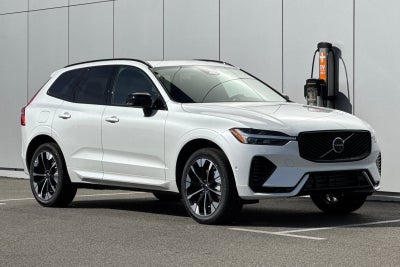 2026 Volvo XC60 Plug-In Hybrid T8 Plus