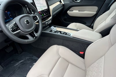 2026 Volvo XC60 Plug-In Hybrid T8 Plus