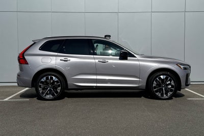 2026 Volvo XC60 Plug-In Hybrid T8 Plus