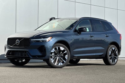 2026 Volvo XC60 Plug-In Hybrid T8 Plus