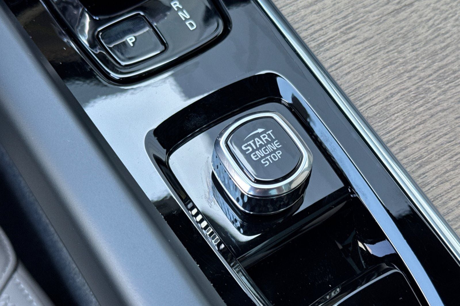 2026 Volvo XC60 Plug-In Hybrid T8 Plus