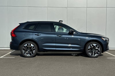 2026 Volvo XC60 Plug-In Hybrid T8 Plus