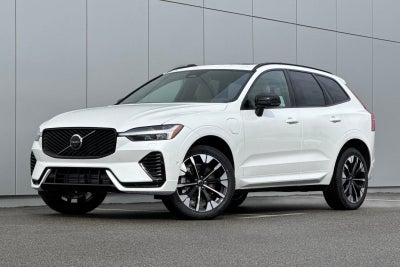 2026 Volvo XC60 Plug-In Hybrid T8 Plus