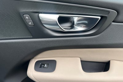 2026 Volvo XC60 Plug-In Hybrid T8 Plus