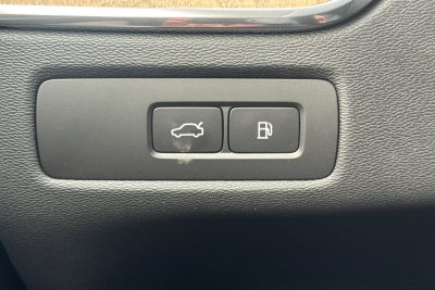 2026 Volvo XC60 Plug-In Hybrid T8 Plus