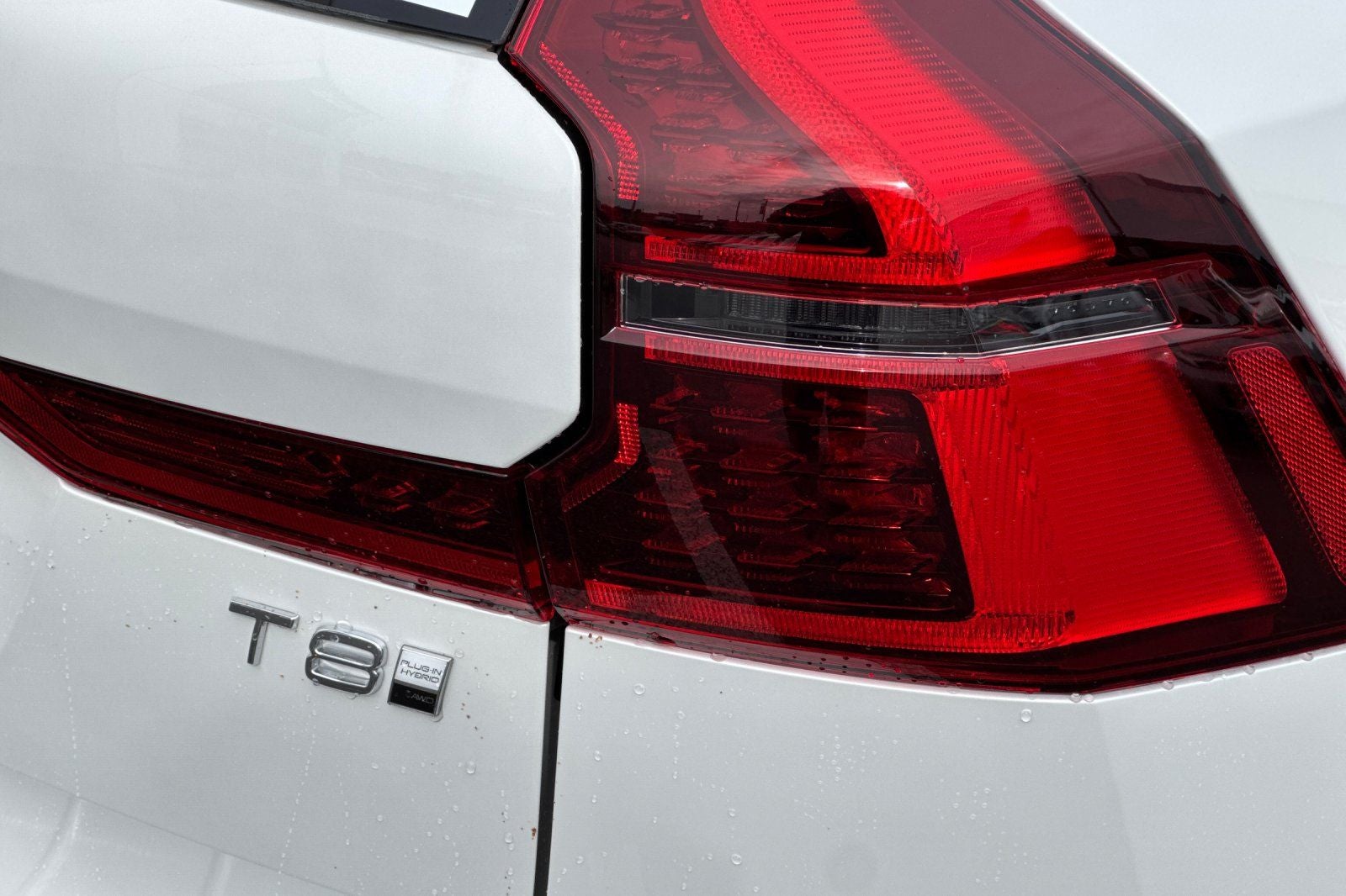 2026 Volvo XC60 Plug-In Hybrid T8 Plus