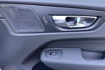 2026 Volvo XC60 Plug-In Hybrid T8 Plus