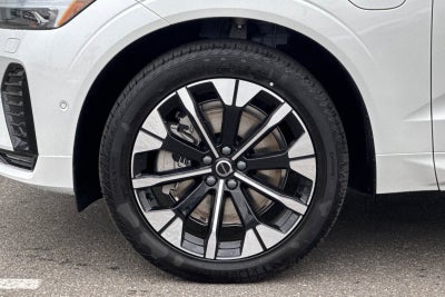 2026 Volvo XC60 Plug-In Hybrid T8 Plus