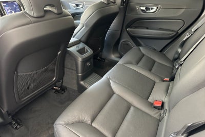 2025 Volvo XC60 Plug-In Hybrid T8 Plus