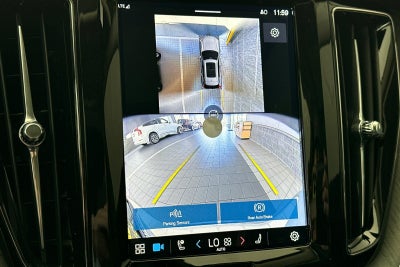 2025 Volvo XC60 Plug-In Hybrid T8 Plus