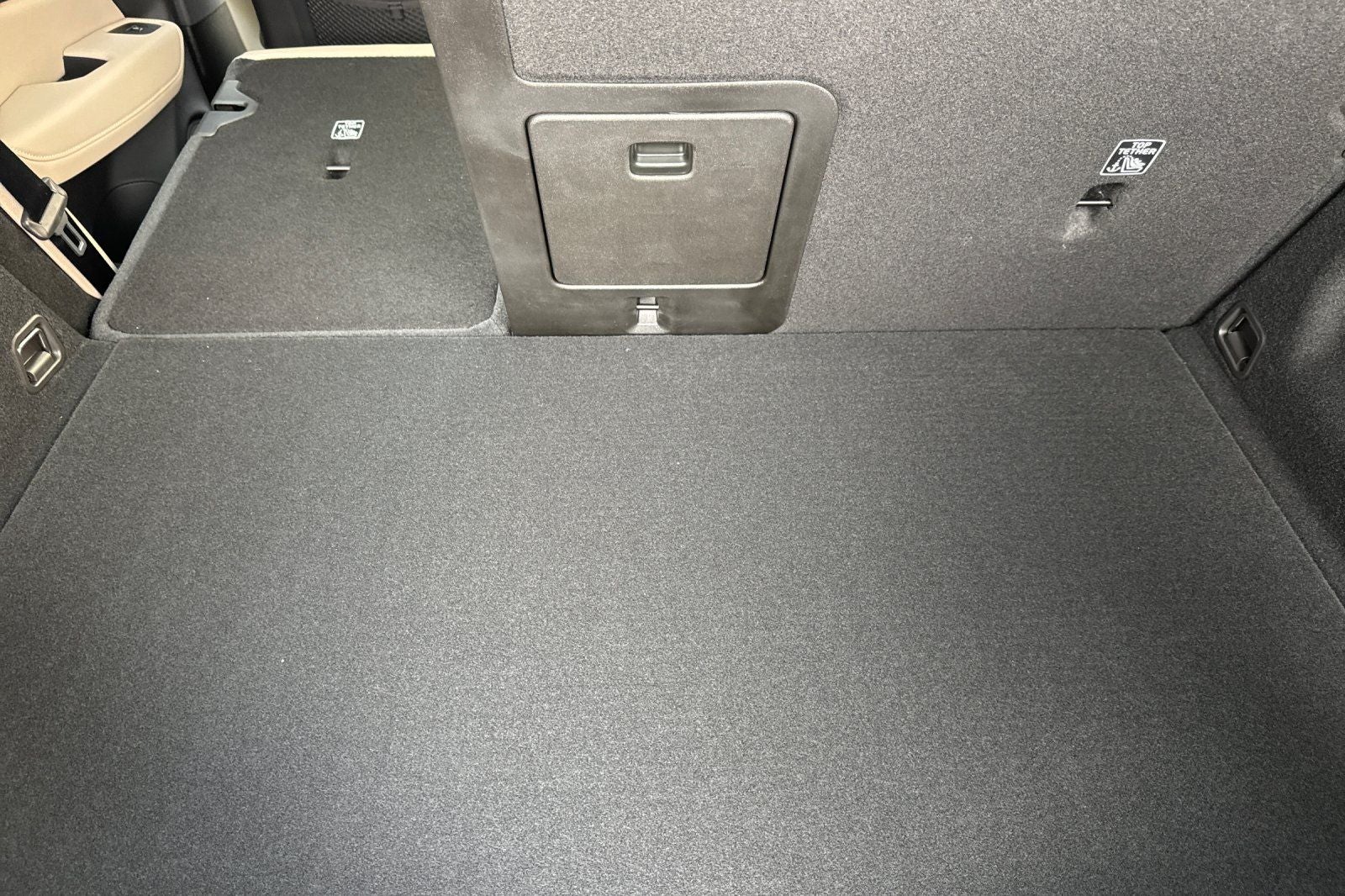 2026 Volvo XC60 Plug-In Hybrid T8 Plus