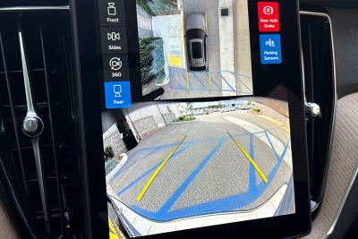 2026 Volvo XC60 Plug-In Hybrid T8 Plus