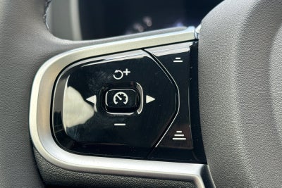 2026 Volvo XC60 Plug-In Hybrid T8 Plus