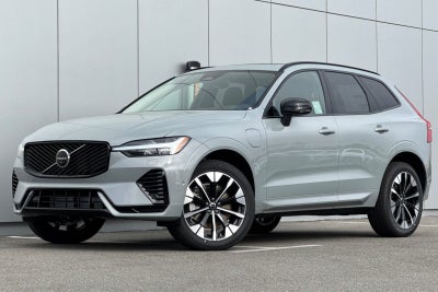 2026 Volvo XC60 Plug-In Hybrid T8 Plus