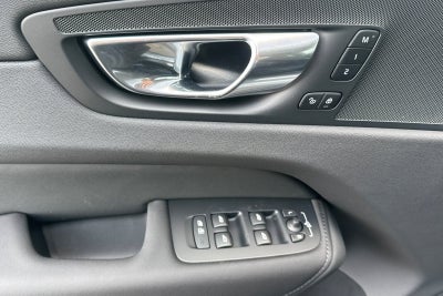 2026 Volvo XC60 Plug-In Hybrid T8 Plus