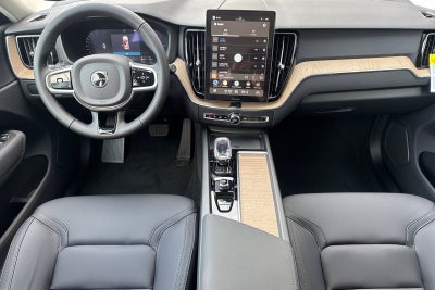 2026 Volvo XC60 Plug-In Hybrid T8 Plus