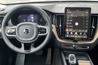 2026 Volvo XC60 Plug-In Hybrid T8 Plus