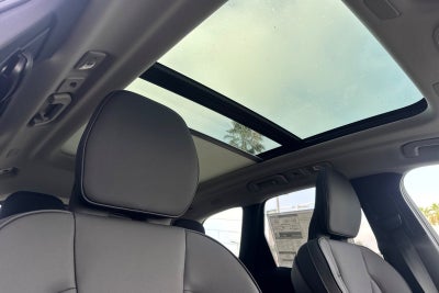 2026 Volvo XC60 Plug-In Hybrid T8 Plus