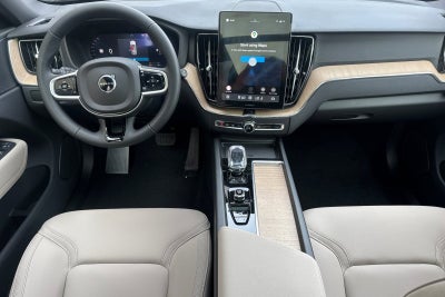 2026 Volvo XC60 Plug-In Hybrid T8 Plus