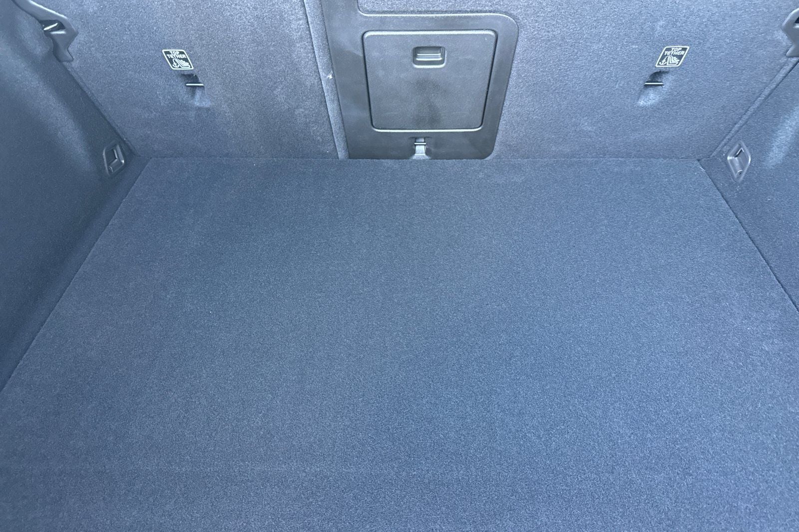 2026 Volvo XC60 Plug-In Hybrid T8 Plus