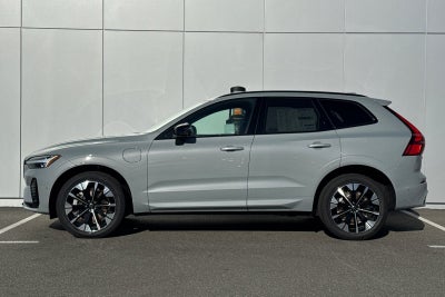 2026 Volvo XC60 Plug-In Hybrid T8 Plus