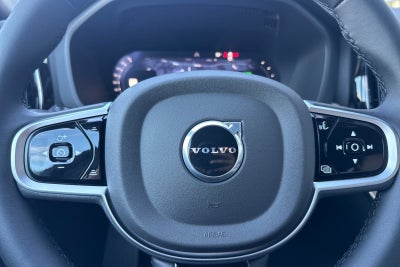 2026 Volvo XC60 Plug-In Hybrid T8 Plus