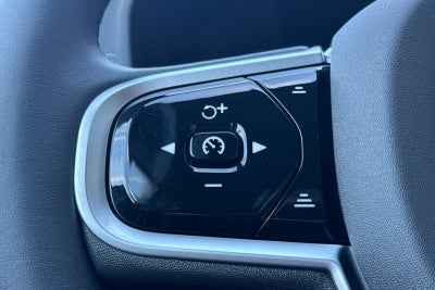 2026 Volvo XC60 Plug-In Hybrid T8 Plus