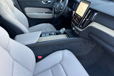 2026 Volvo XC60 Plug-In Hybrid T8 Plus