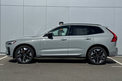 2026 Volvo XC60 Plug-In Hybrid T8 Plus