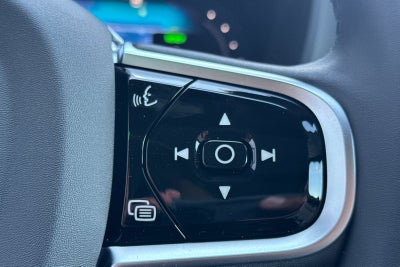 2026 Volvo XC60 Plug-In Hybrid T8 Plus