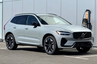 2026 Volvo XC60 Plug-In Hybrid T8 Plus