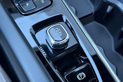 2026 Volvo XC60 Plug-In Hybrid T8 Plus