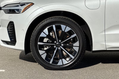 2026 Volvo XC60 Plug-In Hybrid T8 Plus
