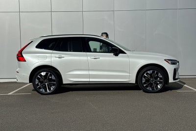 2026 Volvo XC60 Plug-In Hybrid T8 Plus