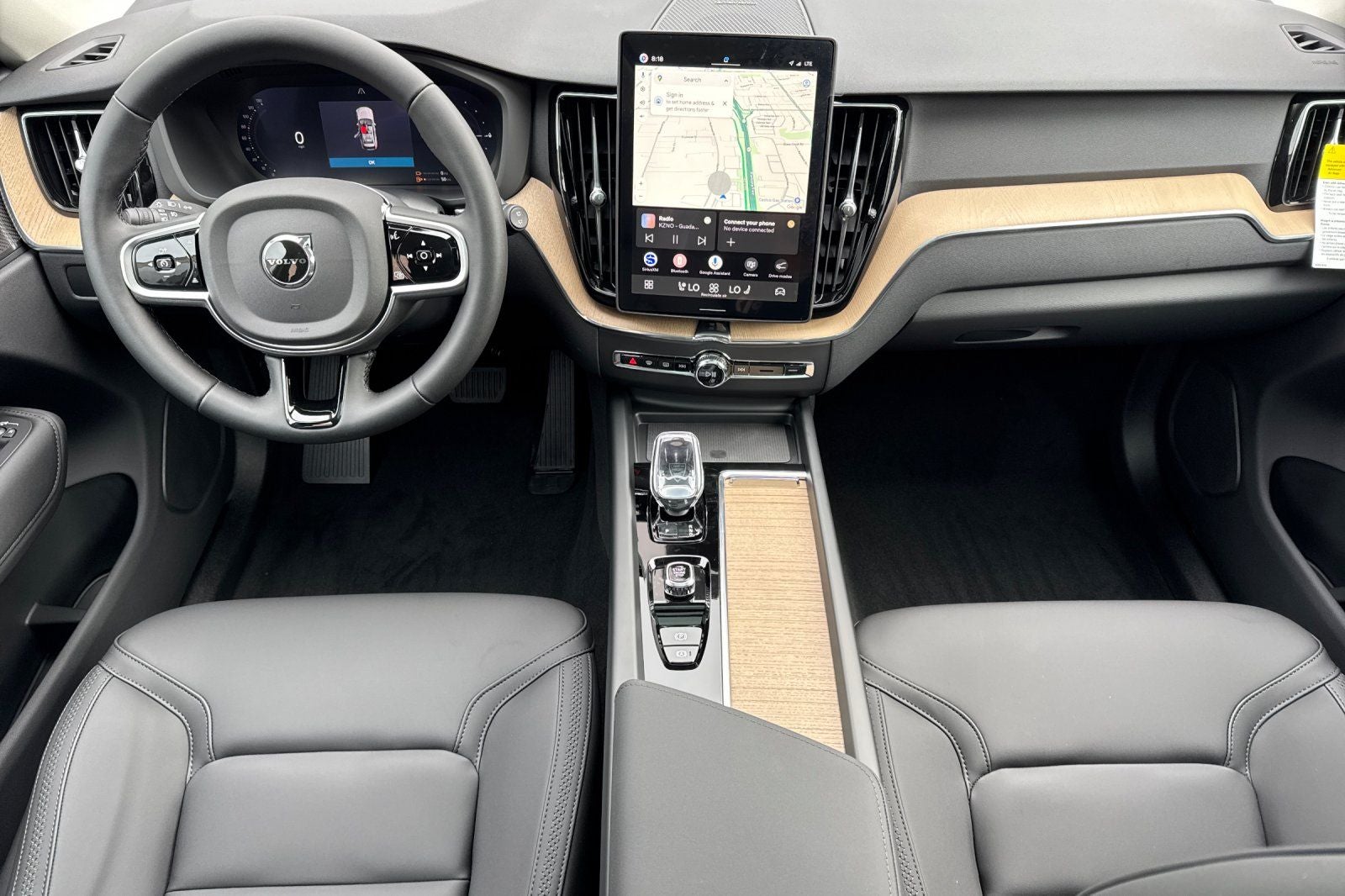 2026 Volvo XC60 Plug-In Hybrid T8 Plus