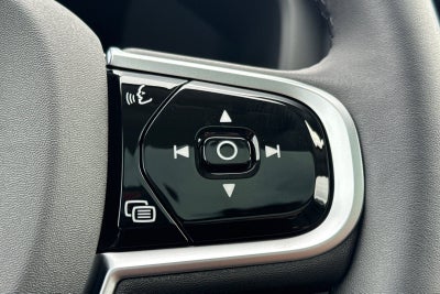 2026 Volvo XC60 Plug-In Hybrid T8 Plus