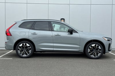 2026 Volvo XC60 Plug-In Hybrid T8 Plus
