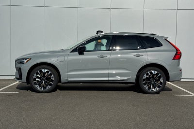 2026 Volvo XC60 Plug-In Hybrid T8 Plus