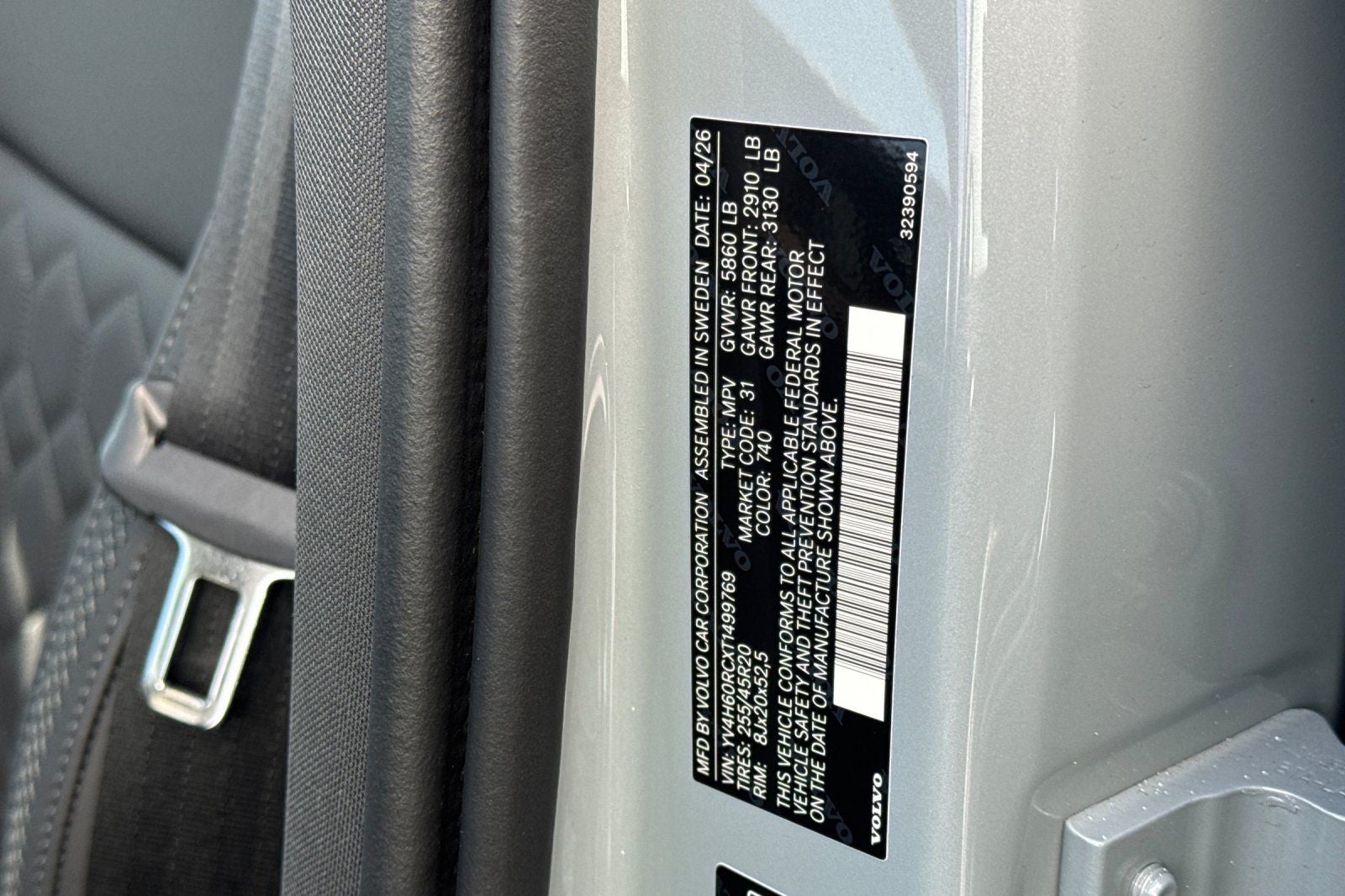 2026 Volvo XC60 Plug-In Hybrid T8 Plus