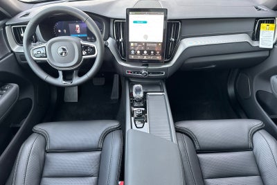 2026 Volvo XC60 Plug-In Hybrid T8 Ultra Black Edition