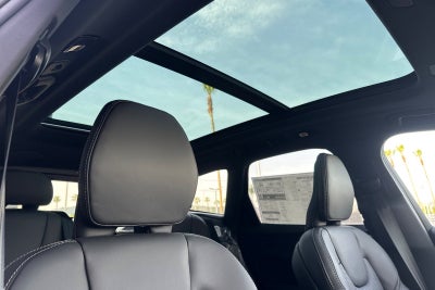 2026 Volvo XC60 Plug-In Hybrid T8 Ultra Black Edition