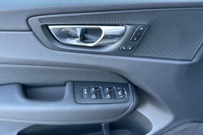 2026 Volvo XC60 Plug-In Hybrid T8 Core