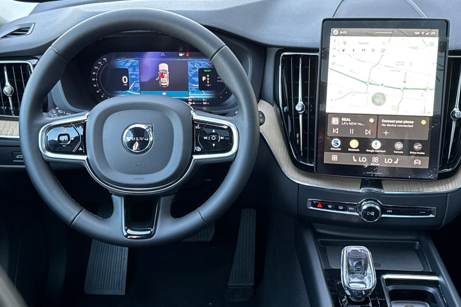 2026 Volvo XC60 Plug-In Hybrid T8 Core