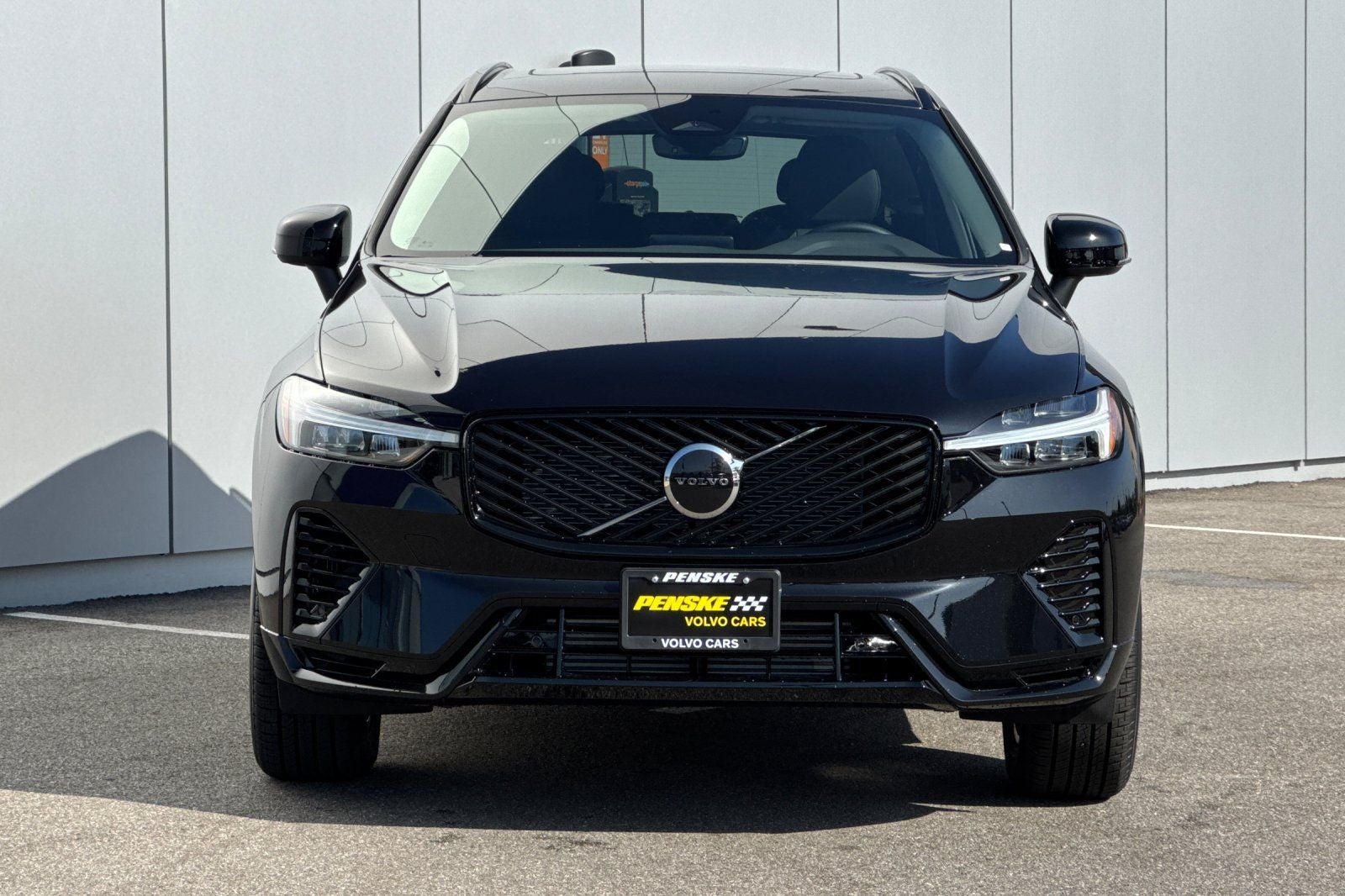 2026 Volvo XC60 Plug-In Hybrid T8 Core