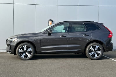 2025 Volvo XC60 Plug-In Hybrid T8 Core