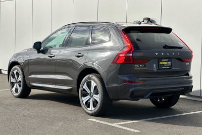 2025 Volvo XC60 Plug-In Hybrid T8 Core
