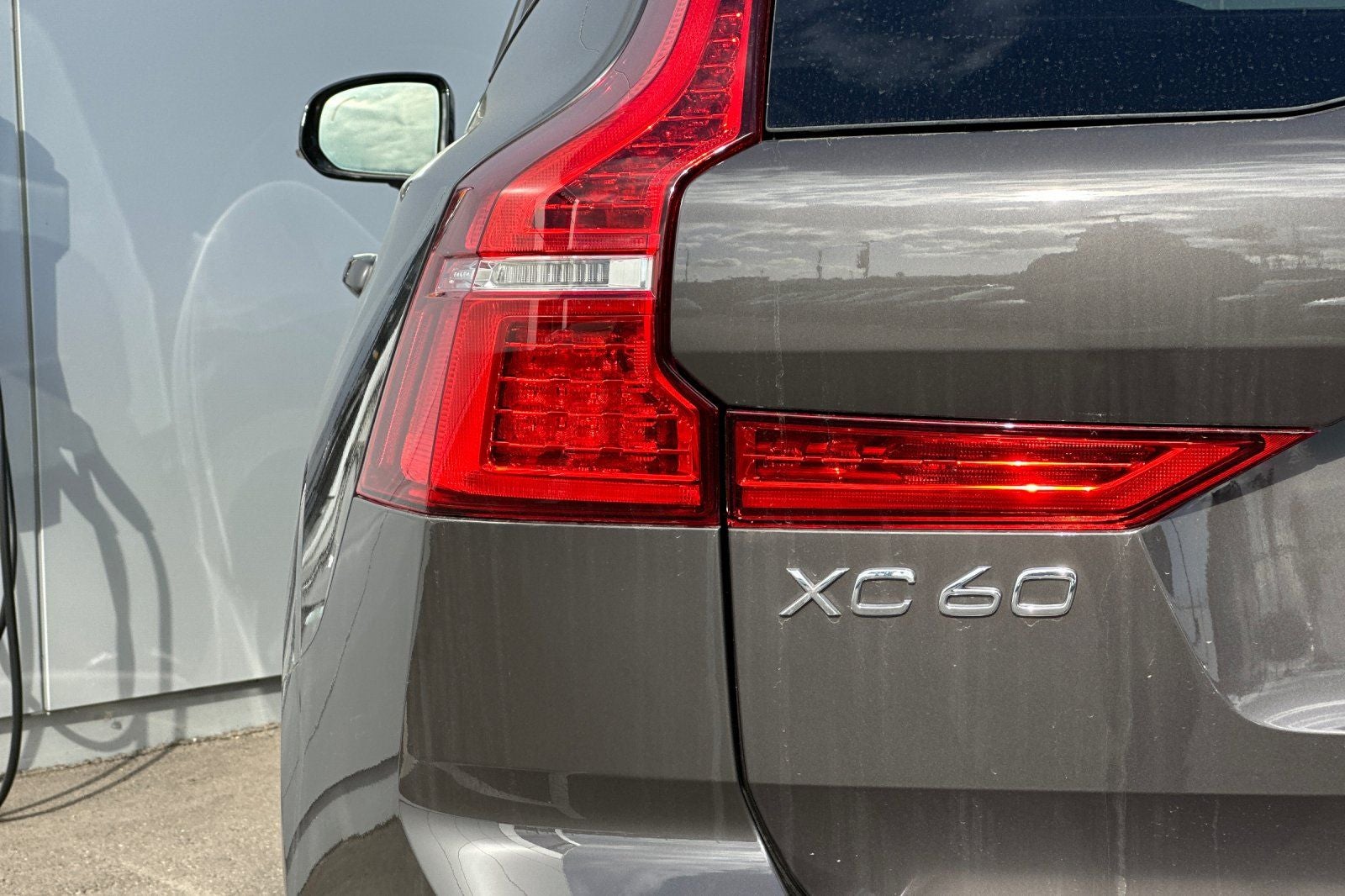 2025 Volvo XC60 Plug-In Hybrid T8 Core