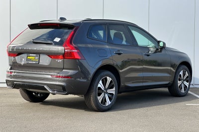 2025 Volvo XC60 Plug-In Hybrid T8 Core